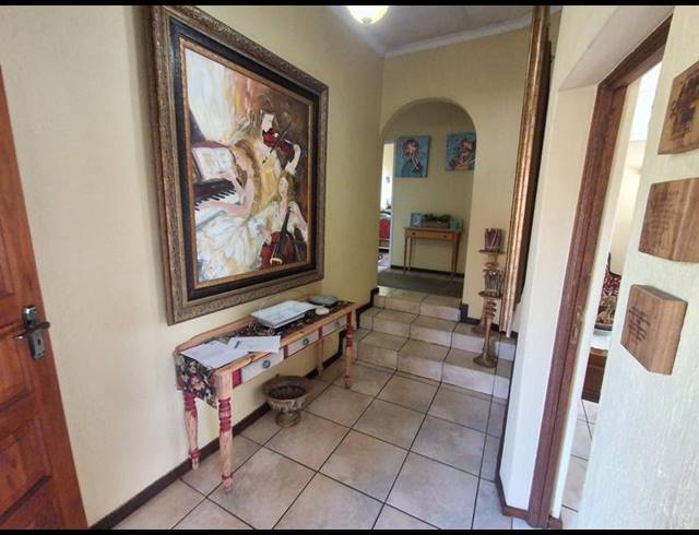4 BEDROOM HOUSE FOR SALE IN RANDHART